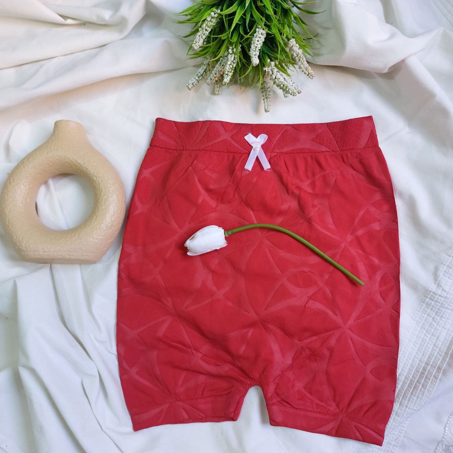 شورت ميجا ( ليزر فيونكة )