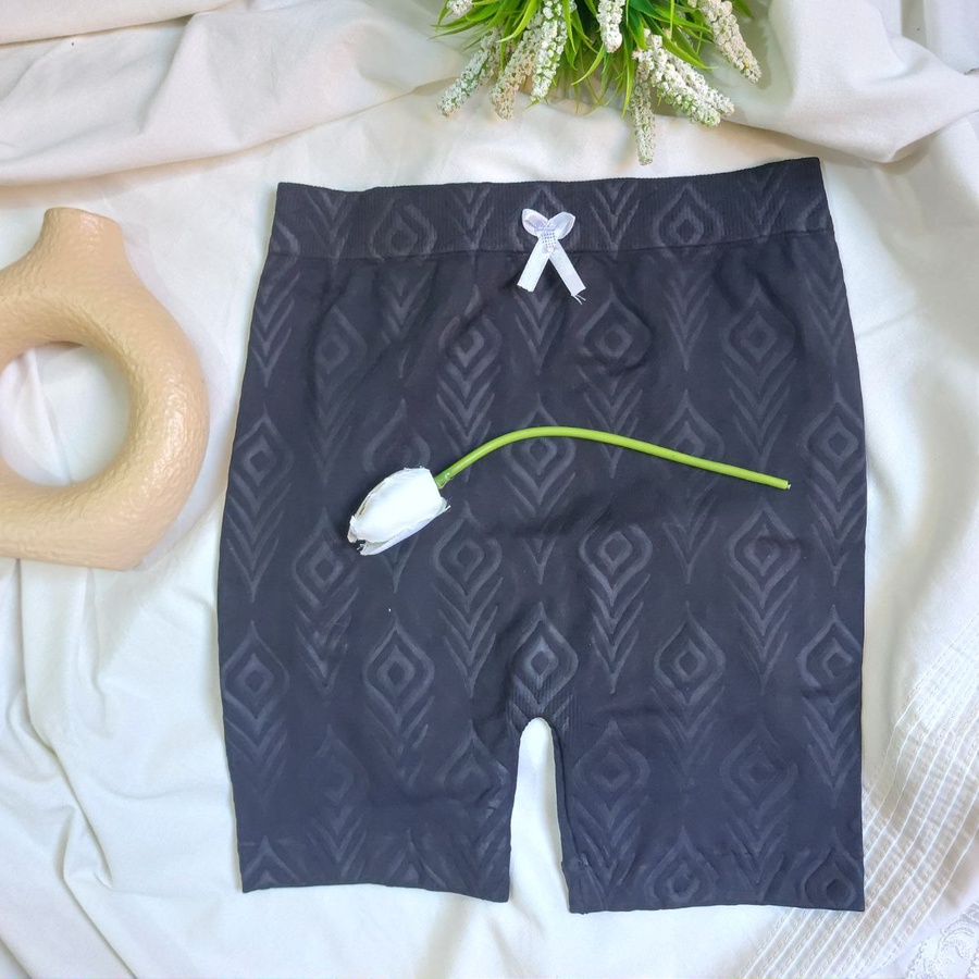 شورت ميجا ( ليزر فيونكة )