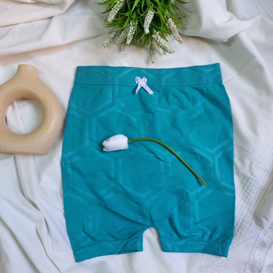 شورت ميجا ( ليزر فيونكة )