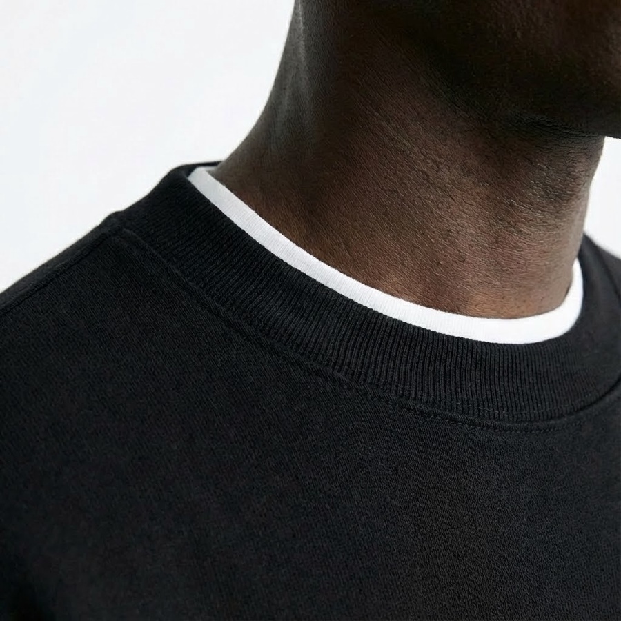 OVRY Relaxed Fit Black Round Neck product thumbnail 4