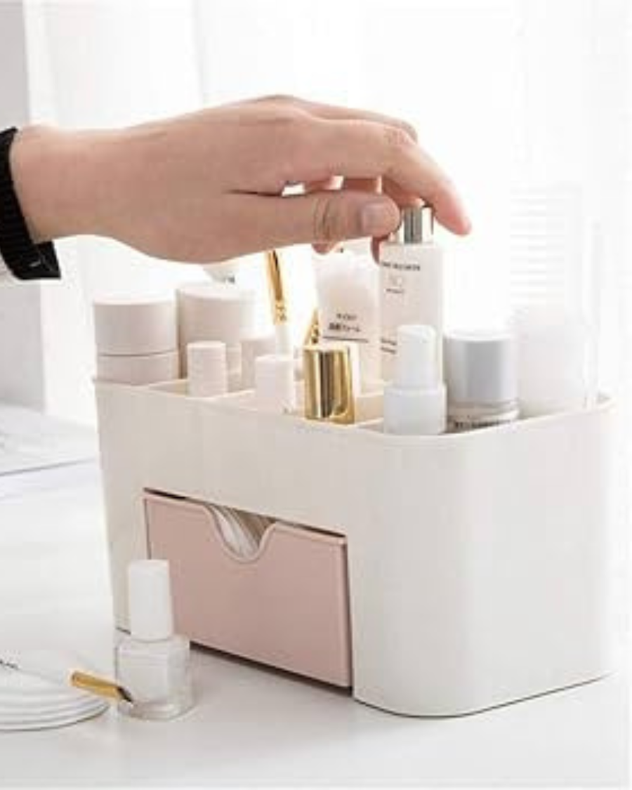 منظم تسريحة